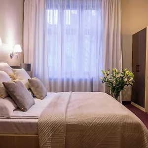 3* מלון Kazimierz Ii