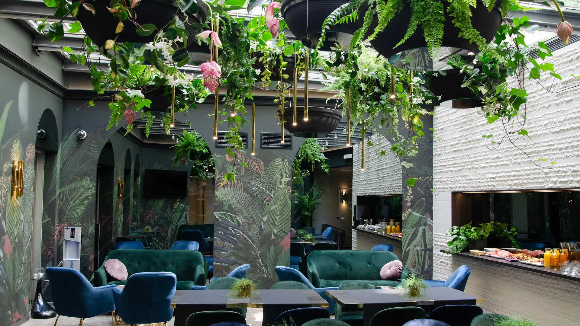 Hotel Atrium Krasków 3*,